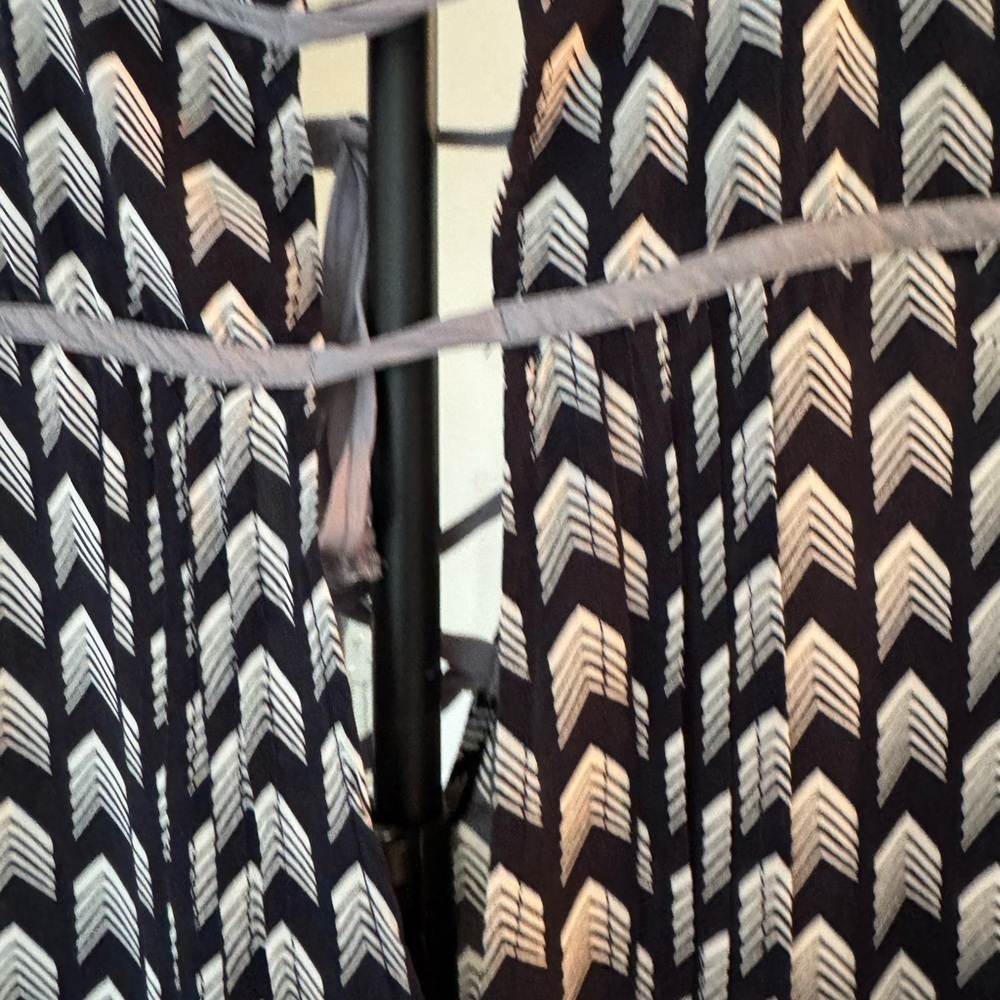 Anthropologie Comme Toi Chic Blouse- US Small ๐ - Picture 4 of 14